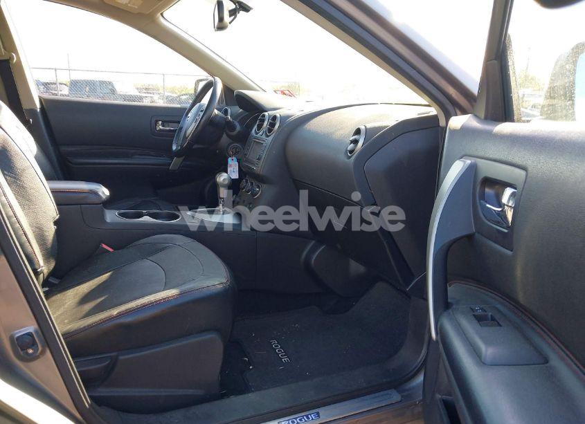 Photo 5 of 2013 Nissan Rogue SV W/SL PKG (VIN JN8AS5MV6DW626385)