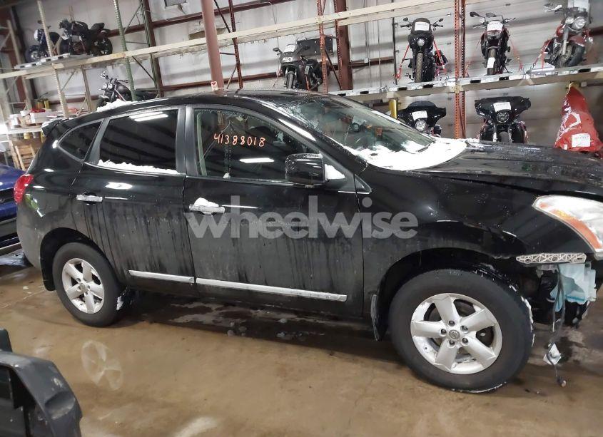 Photo 14 of 2013 Nissan Rogue S (VIN JN8AS5MV6DW635555)