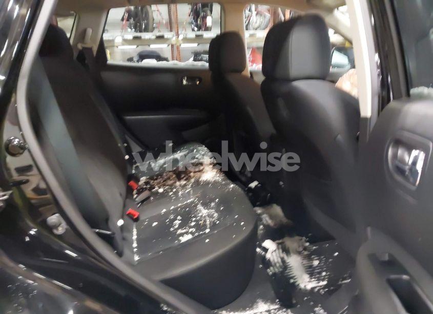 Photo 8 of 2013 Nissan Rogue S (VIN JN8AS5MV6DW635555)