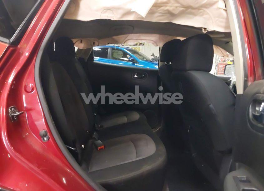 Photo 8 of 2013 Nissan Rogue SV (VIN JN8AS5MV6DW636656)