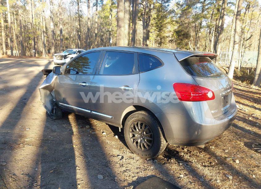 Photo 3 of 2013 Nissan Rogue S (VIN JN8AS5MV6DW647298)