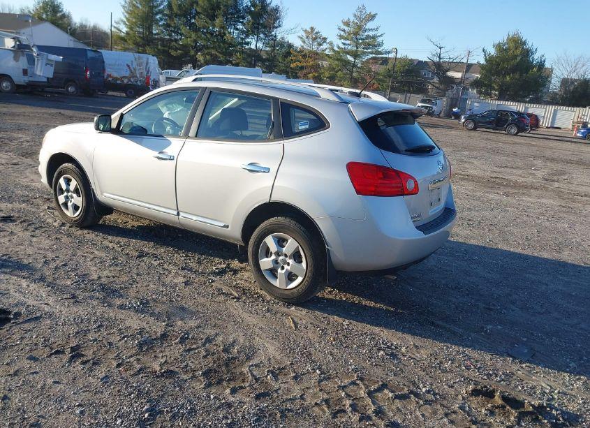 Photo 3 of 2014 Nissan Rogue SELECT S (VIN JN8AS5MV6EW707095)