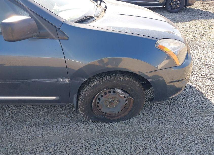 Photo 6 of 2014 Nissan Rogue SELECT S (VIN JN8AS5MV6EW713463)