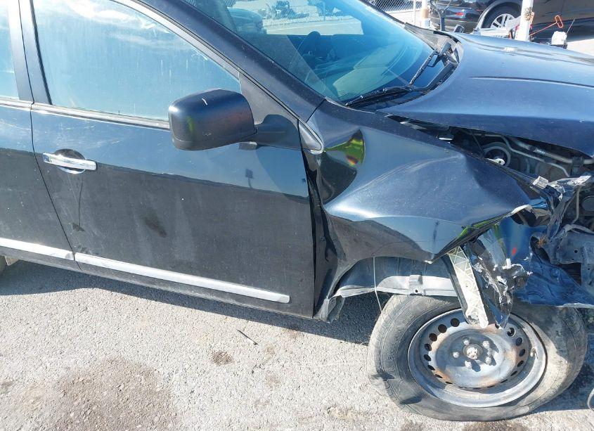 Photo 15 of 2014 Nissan Rogue SELECT S (VIN JN8AS5MV6EW721384)