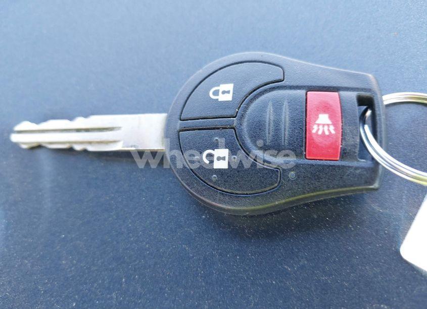 Photo 11 of 2015 Nissan Rogue SELECT S (VIN JN8AS5MV6FW250886)