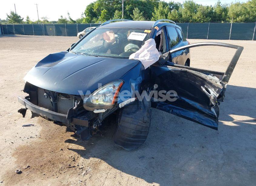 Photo 2 of 2015 Nissan Rogue SELECT S (VIN JN8AS5MV6FW250886)