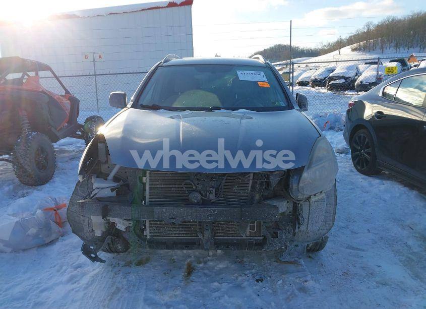 Photo 12 of 2015 Nissan Rogue SELECT (VIN JN8AS5MV6FW258812)