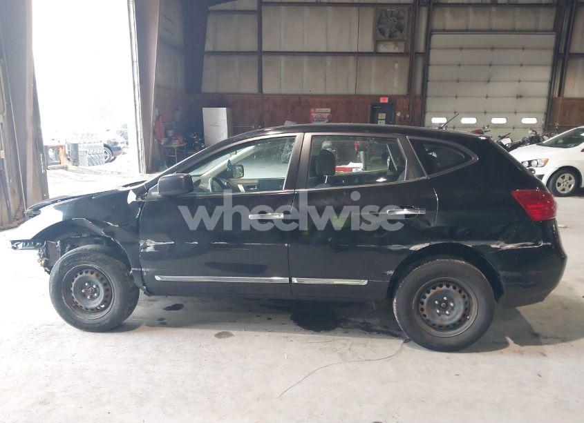 Photo 14 of 2015 Nissan Rogue SELECT S (VIN JN8AS5MV6FW751275)