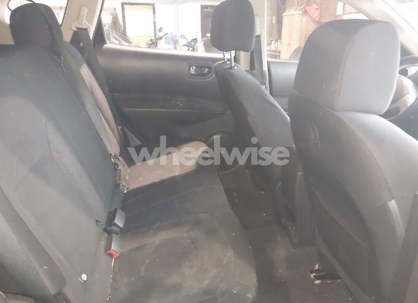 Photo 8 of 2015 Nissan Rogue SELECT S (VIN JN8AS5MV6FW751275)