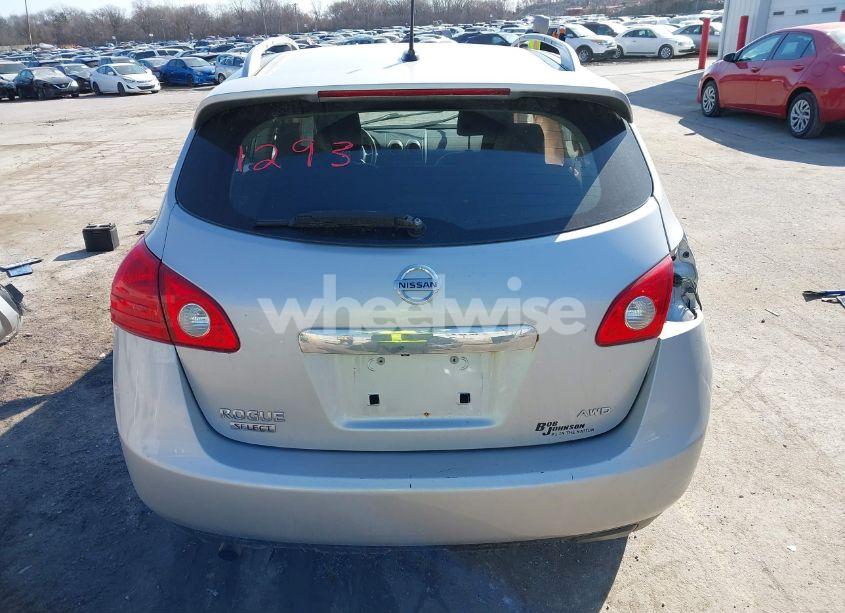 Photo 17 of 2015 Nissan Rogue SELECT S (VIN JN8AS5MV6FW759876)