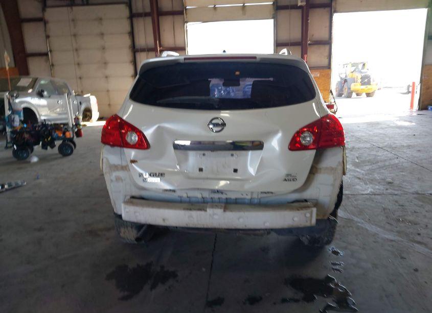 Photo 17 of 2015 Nissan Rogue SELECT S (VIN JN8AS5MV6FW761482)