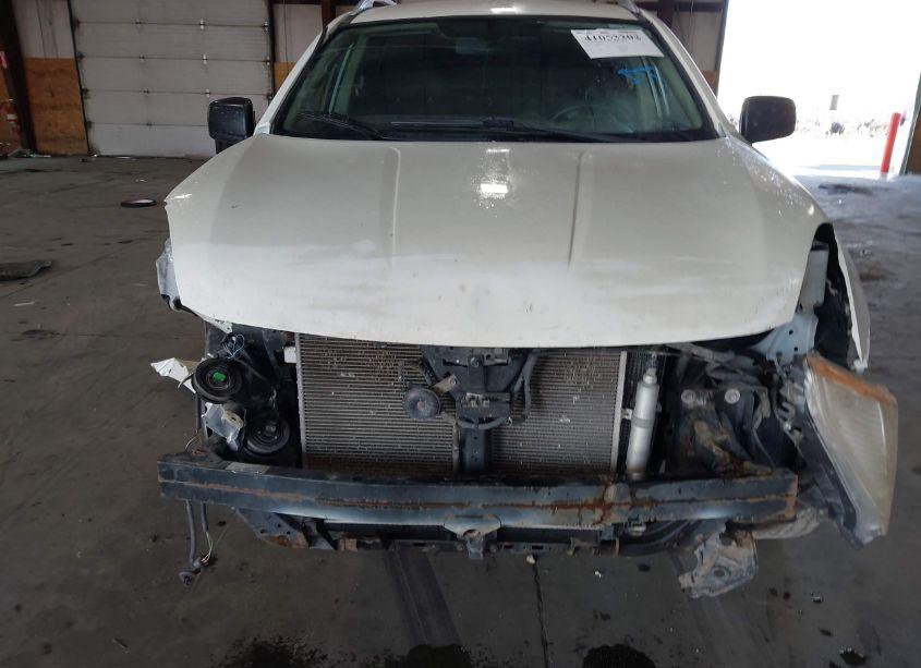 Photo 6 of 2015 Nissan Rogue SELECT S (VIN JN8AS5MV6FW761482)