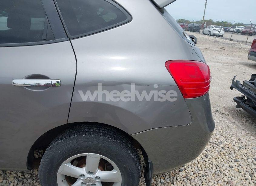 Photo 13 of 2010 Nissan Rogue S (VIN JN8AS5MV7AW101055)