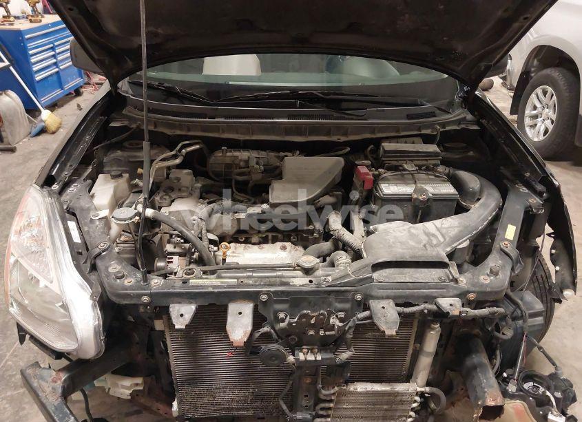 Photo 10 of 2010 Nissan Rogue SL (VIN JN8AS5MV7AW102352)