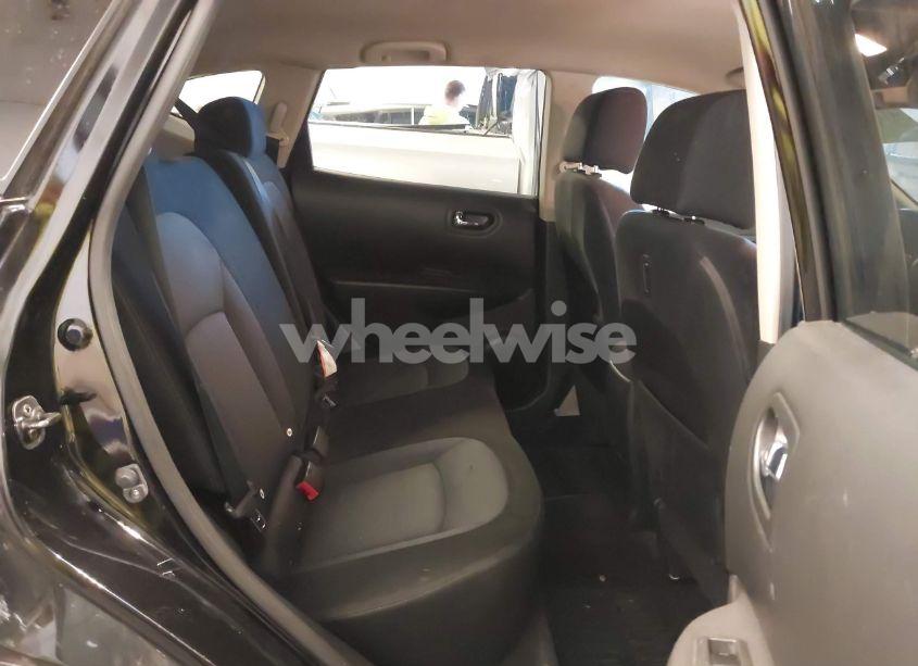 Photo 8 of 2010 Nissan Rogue SL (VIN JN8AS5MV7AW102352)