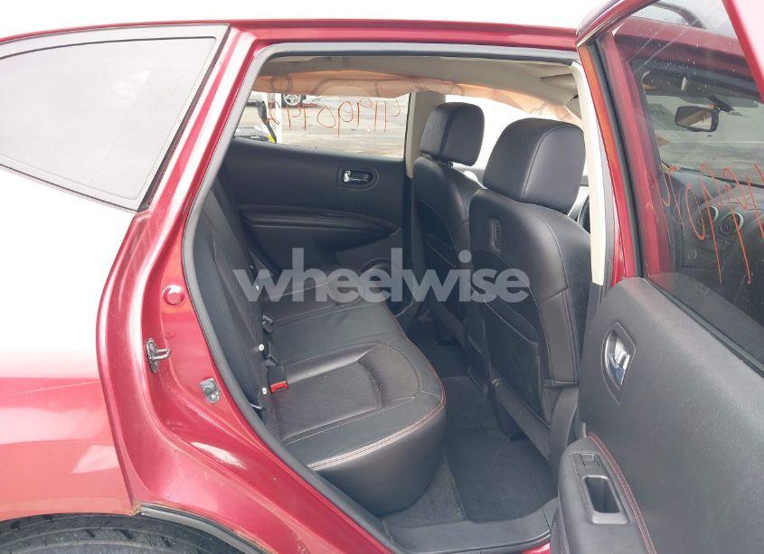 Photo 8 of 2010 Nissan Rogue SL (VIN JN8AS5MV7AW105039)