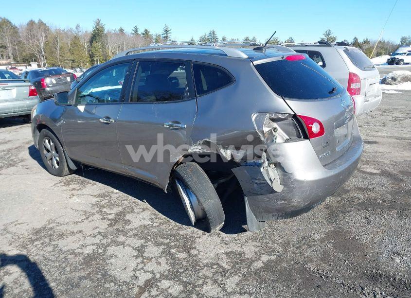 Photo 3 of 2010 Nissan Rogue SL (VIN JN8AS5MV7AW109740)