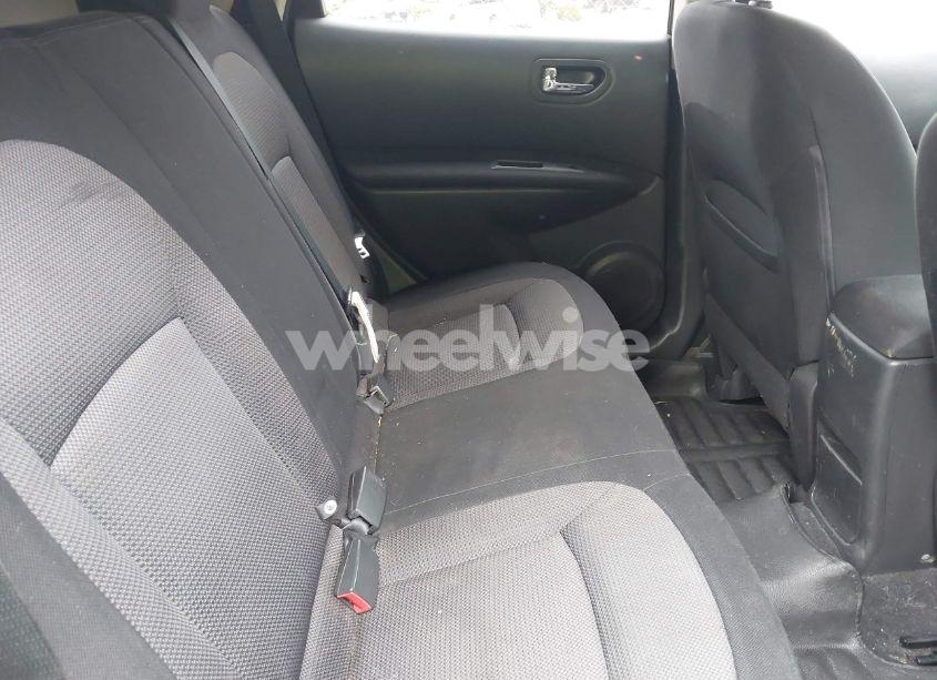 Photo 8 of 2010 Nissan Rogue SL (VIN JN8AS5MV7AW608781)