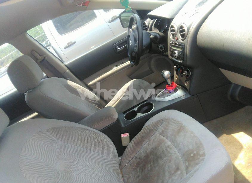 Photo 5 of 2011 Nissan Rogue S (VIN JN8AS5MV7BW258215)