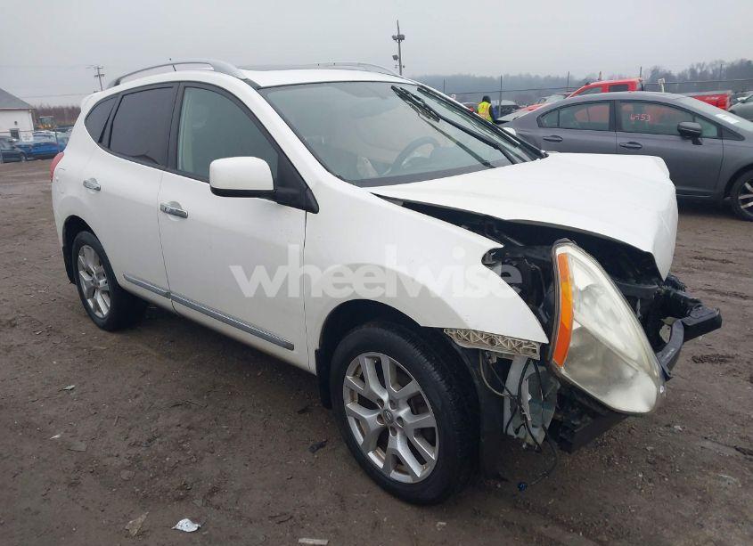 2011 Nissan Rogue SV (VIN JN8AS5MV7BW274107) main photo