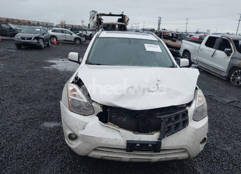 Photo 13 of 2011 Nissan Rogue SV (VIN JN8AS5MV7BW286595)