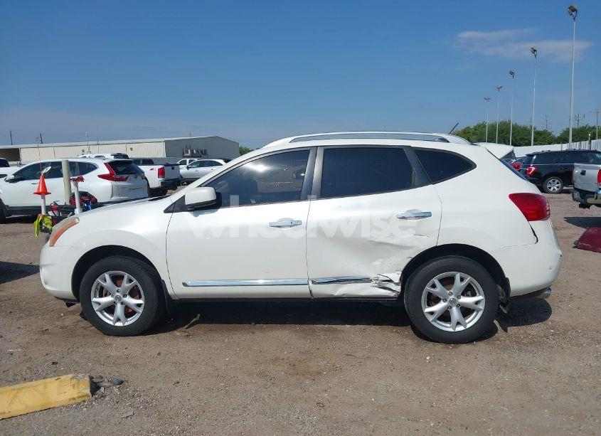 Photo 14 of 2011 Nissan Rogue SV (VIN JN8AS5MV7BW298195)