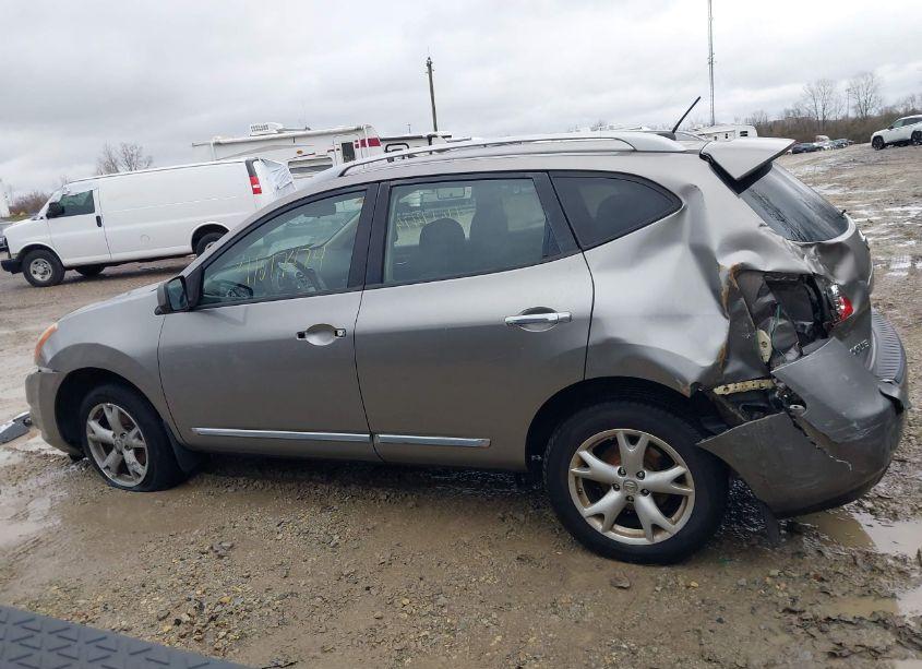 Photo 15 of 2011 Nissan Rogue SV (VIN JN8AS5MV7BW303962)