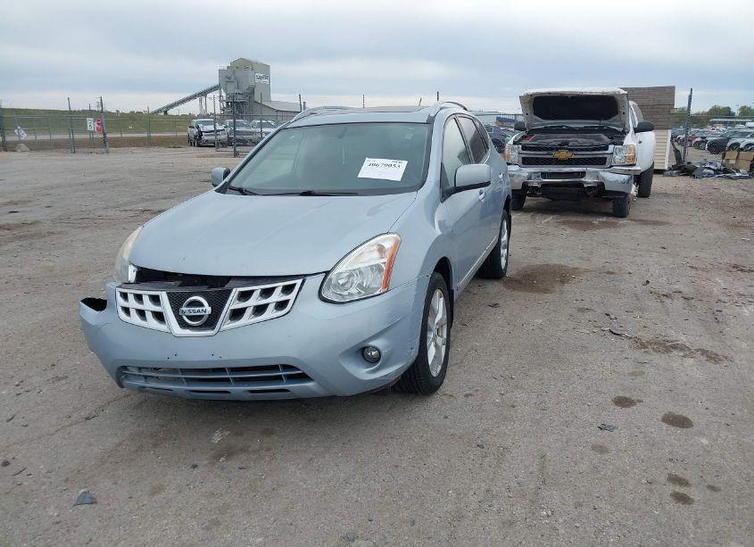 Photo 2 of 2011 Nissan Rogue SV (VIN JN8AS5MV7BW315609)