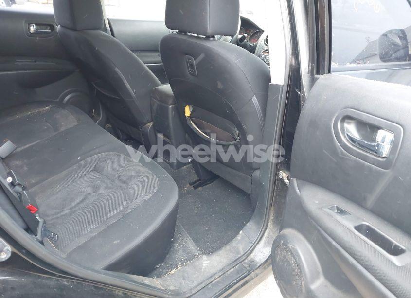 Photo 8 of 2011 Nissan Rogue S (VIN JN8AS5MV7BW664494)