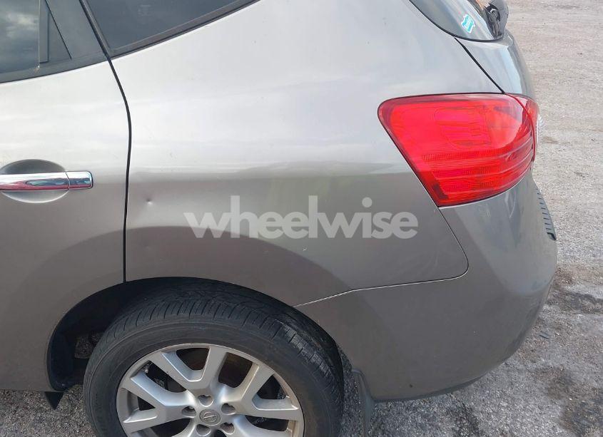 Photo 13 of 2011 Nissan Rogue SV (VIN JN8AS5MV7BW668691)