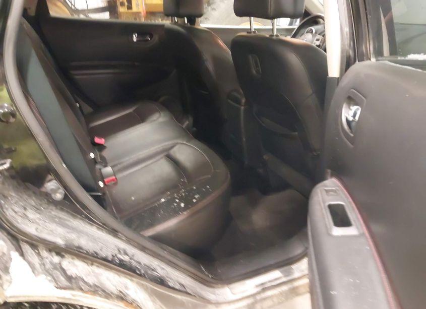 Photo 8 of 2011 Nissan Rogue SV (VIN JN8AS5MV7BW671932)