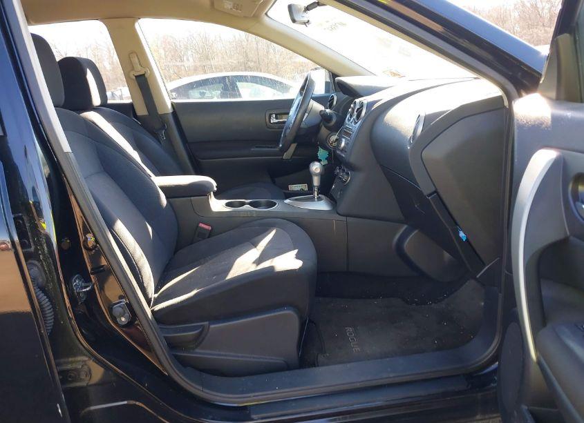 Photo 5 of 2011 Nissan Rogue S (VIN JN8AS5MV7BW685099)