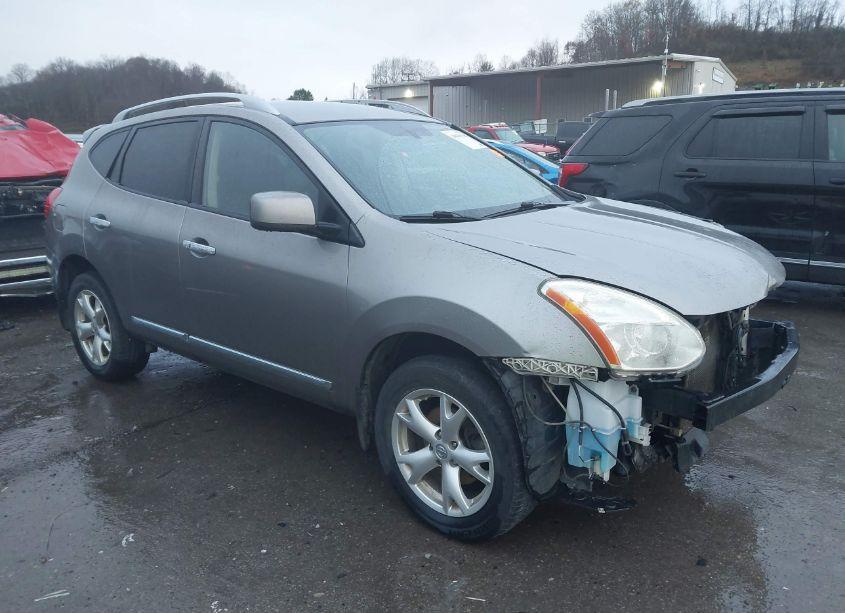2011 Nissan Rogue SV (VIN JN8AS5MV7BW685541) main photo