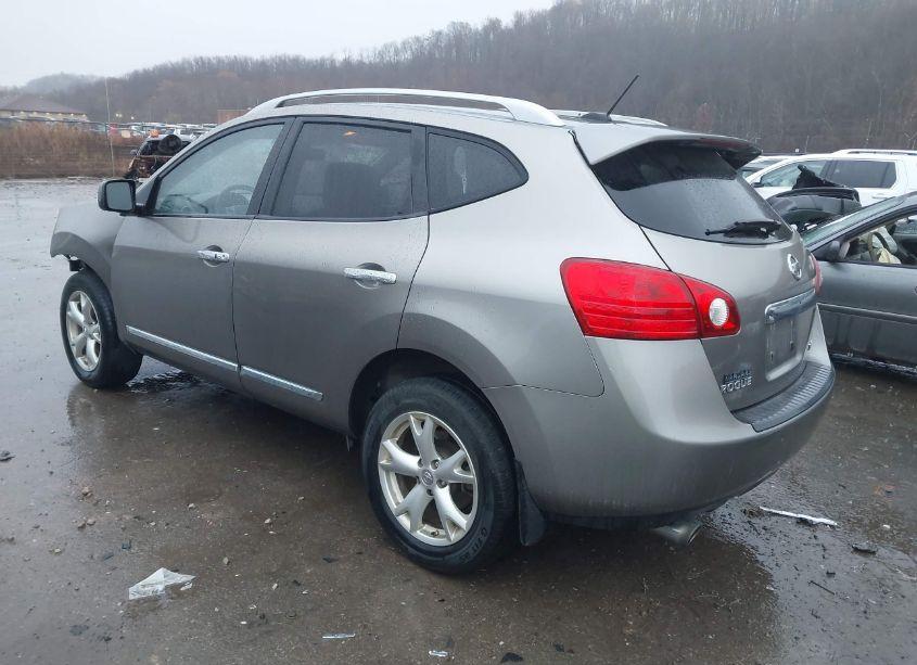Photo 3 of 2011 Nissan Rogue SV (VIN JN8AS5MV7BW685541)