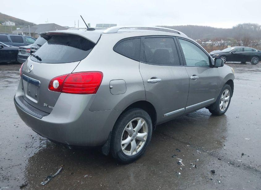 Photo 4 of 2011 Nissan Rogue SV (VIN JN8AS5MV7BW685541)