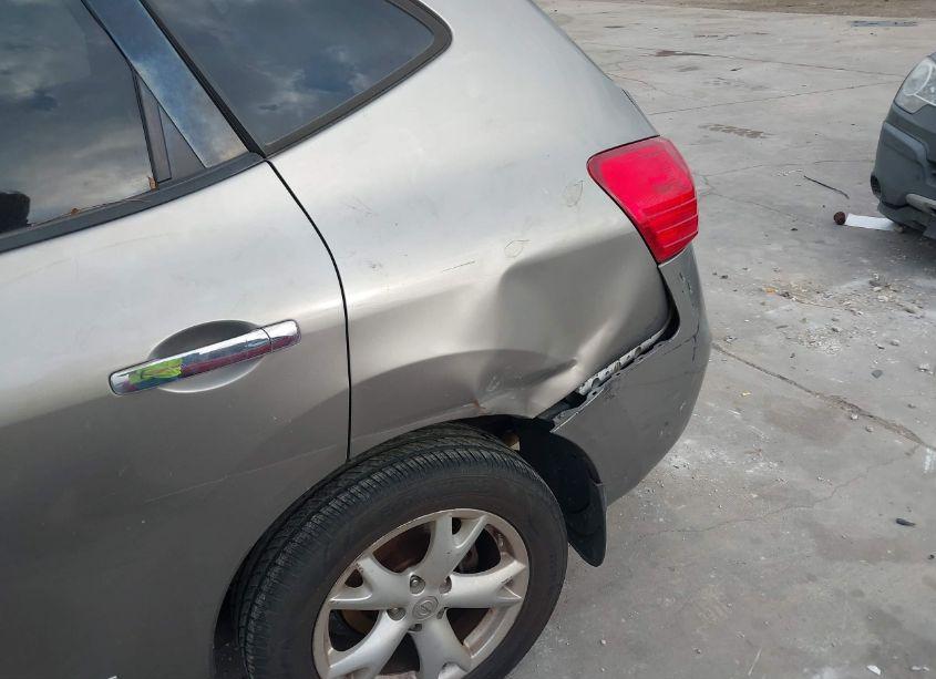 Photo 13 of 2011 Nissan Rogue SV (VIN JN8AS5MV7BW690495)