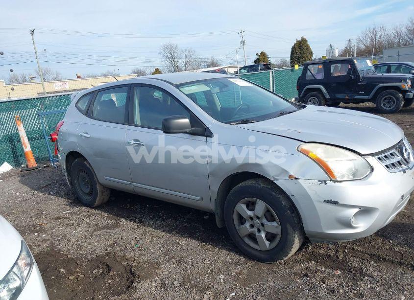Photo 13 of 2012 Nissan Rogue S (VIN JN8AS5MV7CW368666)