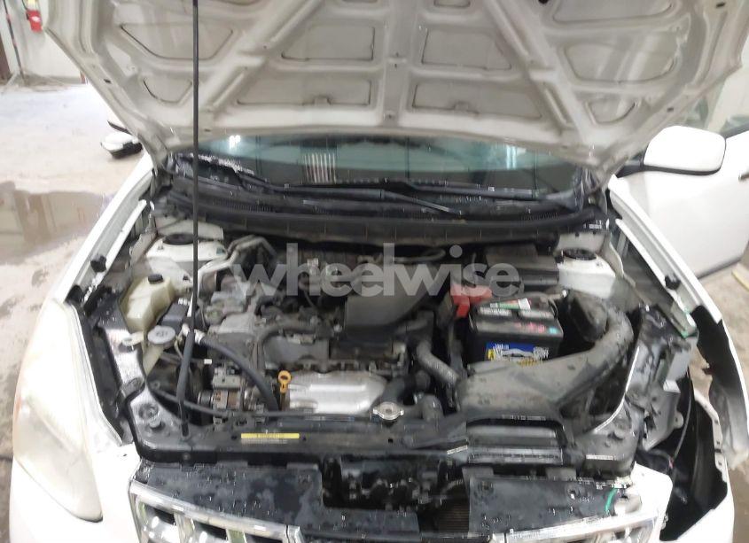 Photo 10 of 2012 Nissan Rogue SV (VIN JN8AS5MV7CW375617)