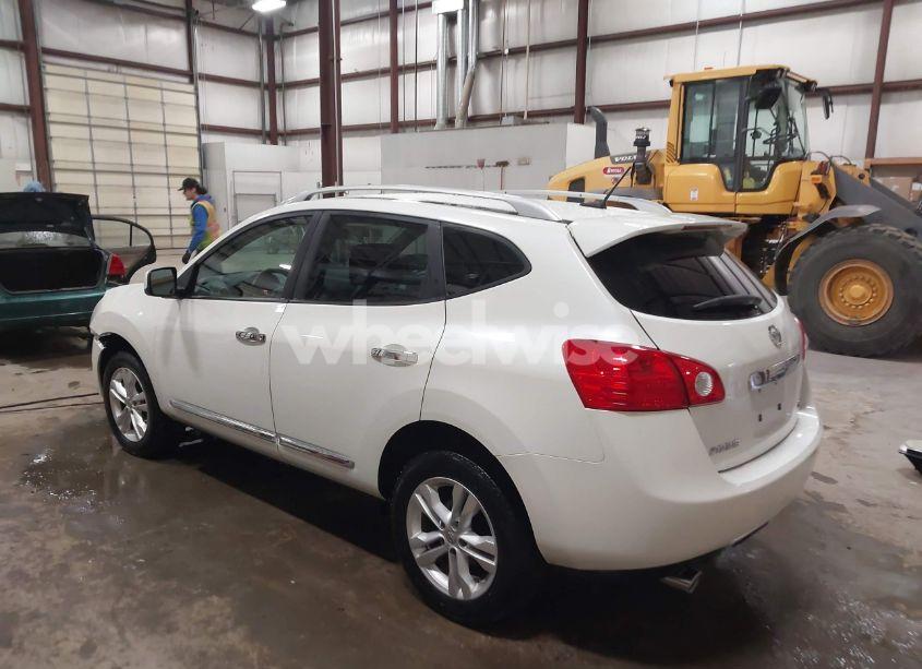 Photo 3 of 2012 Nissan Rogue SV (VIN JN8AS5MV7CW375617)