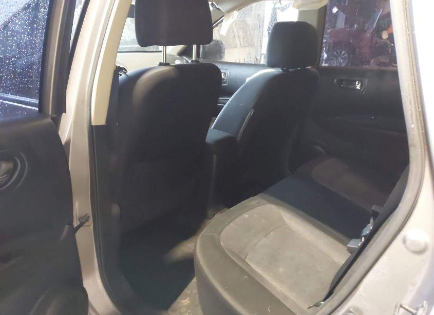 Photo 8 of 2012 Nissan Rogue S (VIN JN8AS5MV7CW400662)