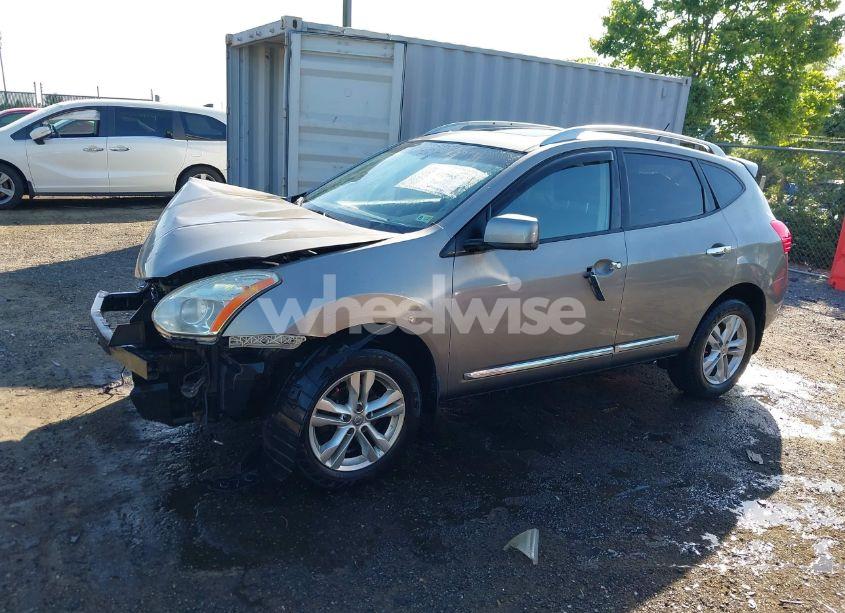 Photo 15 of 2013 Nissan Rogue SV (VIN JN8AS5MV7DW124873)