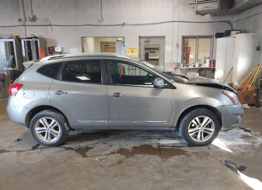 Photo 13 of 2013 Nissan Rogue SV (VIN JN8AS5MV7DW148283)