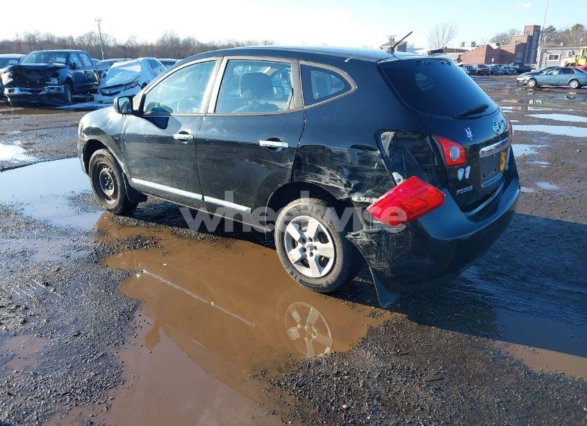 Photo 3 of 2013 Nissan Rogue S (VIN JN8AS5MV7DW609322)