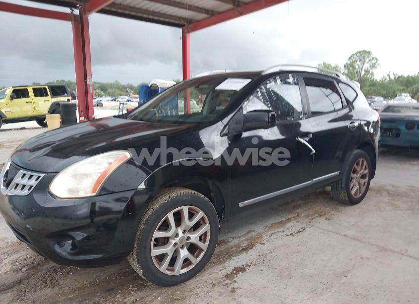 Photo 6 of 2013 Nissan Rogue SV W/SL PKG (VIN JN8AS5MV7DW613418)