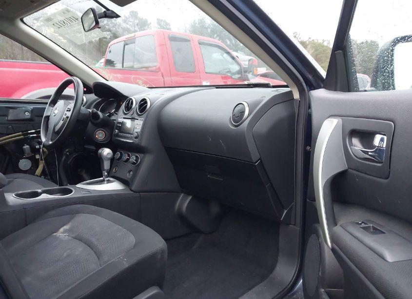 Photo 5 of 2013 Nissan Rogue S (VIN JN8AS5MV7DW617436)