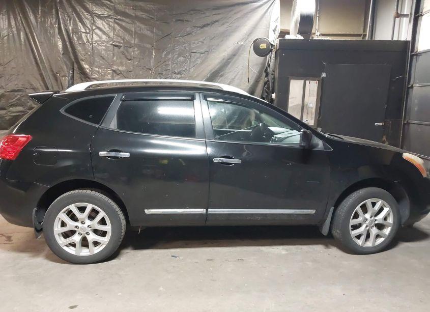 Photo 13 of 2013 Nissan Rogue SV W/SL PKG (VIN JN8AS5MV7DW633975)