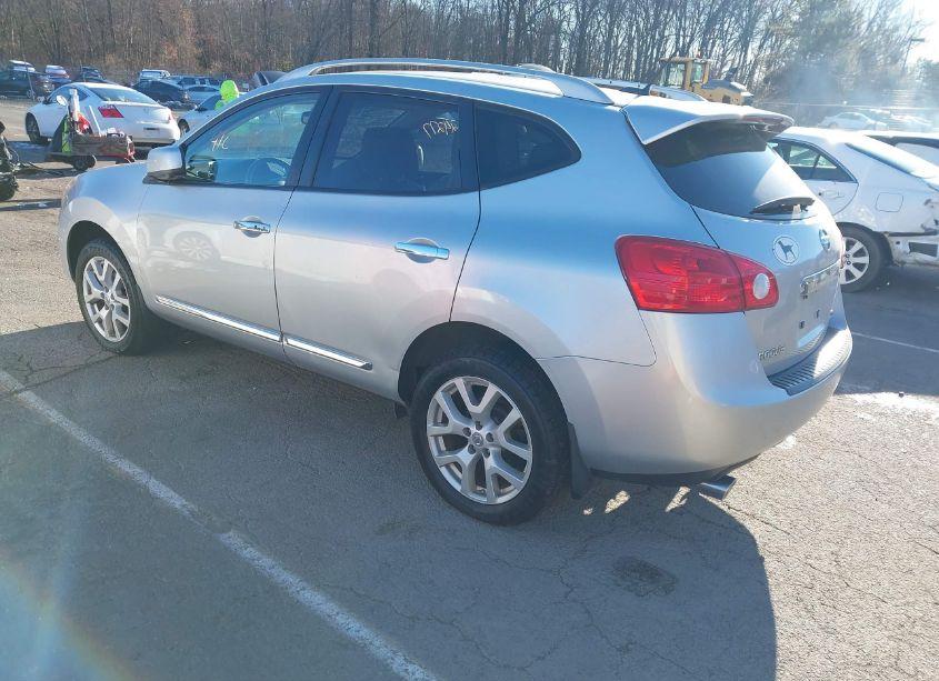 Photo 3 of 2013 Nissan Rogue SV W/SL PKG (VIN JN8AS5MV7DW636584)