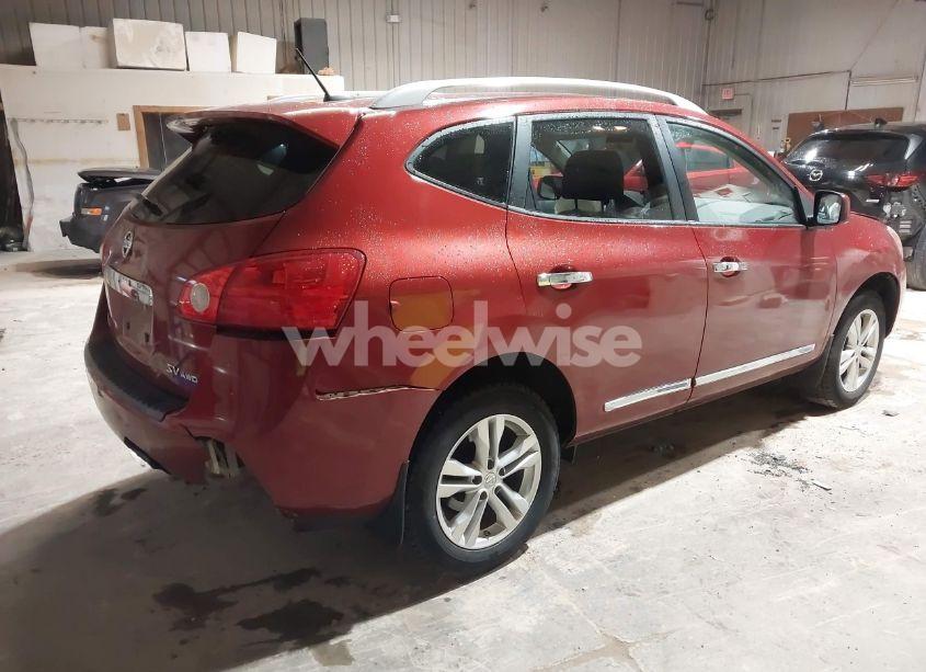 Photo 4 of 2013 Nissan Rogue SV (VIN JN8AS5MV7DW645009)