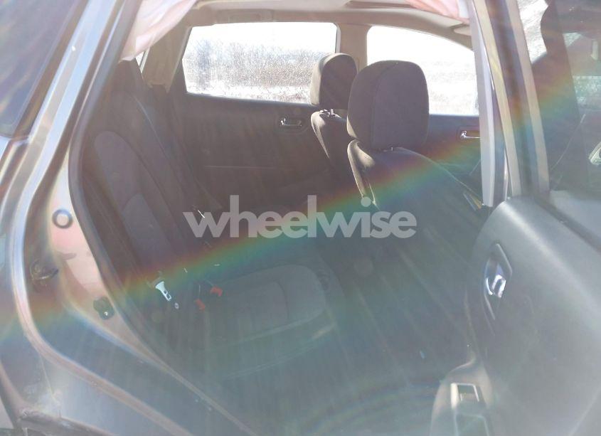 Photo 8 of 2013 Nissan Rogue SV (VIN JN8AS5MV7DW648766)