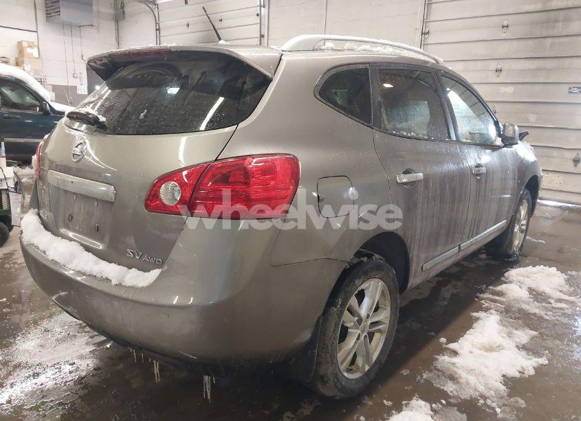 Photo 4 of 2013 Nissan Rogue SV (VIN JN8AS5MV7DW649853)